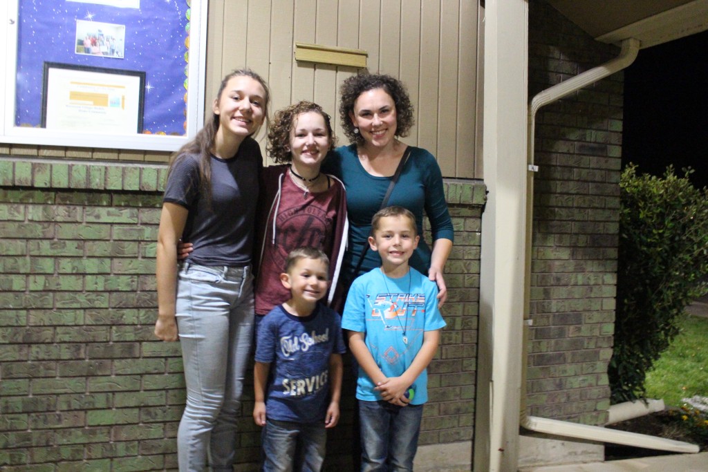 My gorgeous cousin Joanna and her kids, who stepped in and took pics, and saved me on clean up! Amazing.